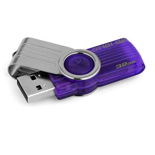 Kingston 32GB DataTraveler 101 Flash Drive (1)